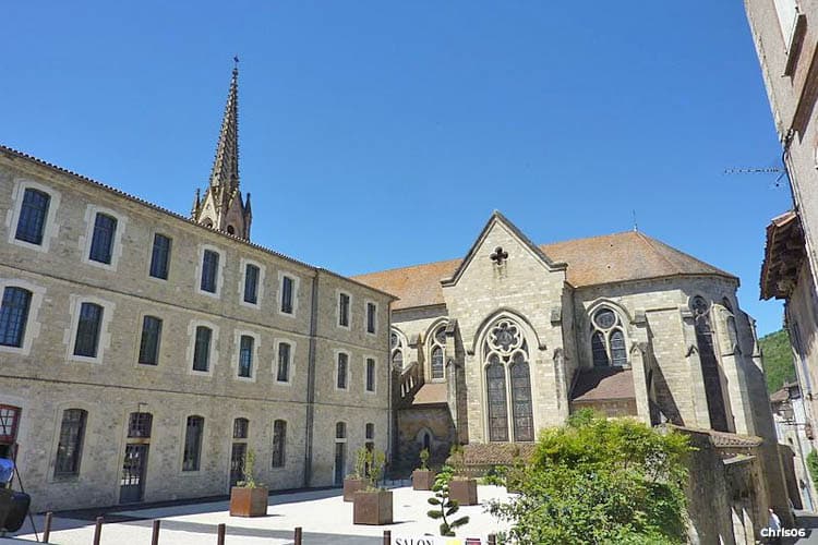 Église Saint-Antonin Saint-Antonin-Noble-Va